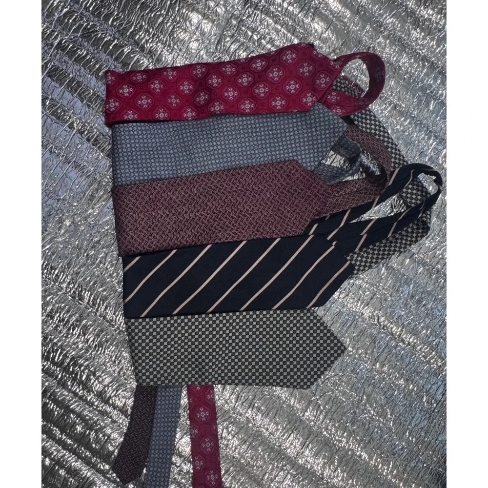 Lot of 5 Mens Neck Ties Ted Baker Brooks Brothers 346 Nautica Silk Designer